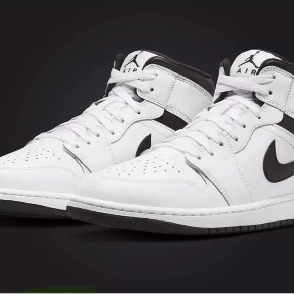 あな Nike Air Jordan 1 Mid Reverse Panda White Black DQ8426 132 Men's